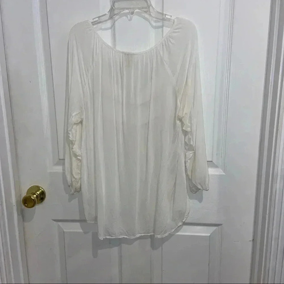 Mission 3/4 length rayon top white sz of - Picture 3 of 4